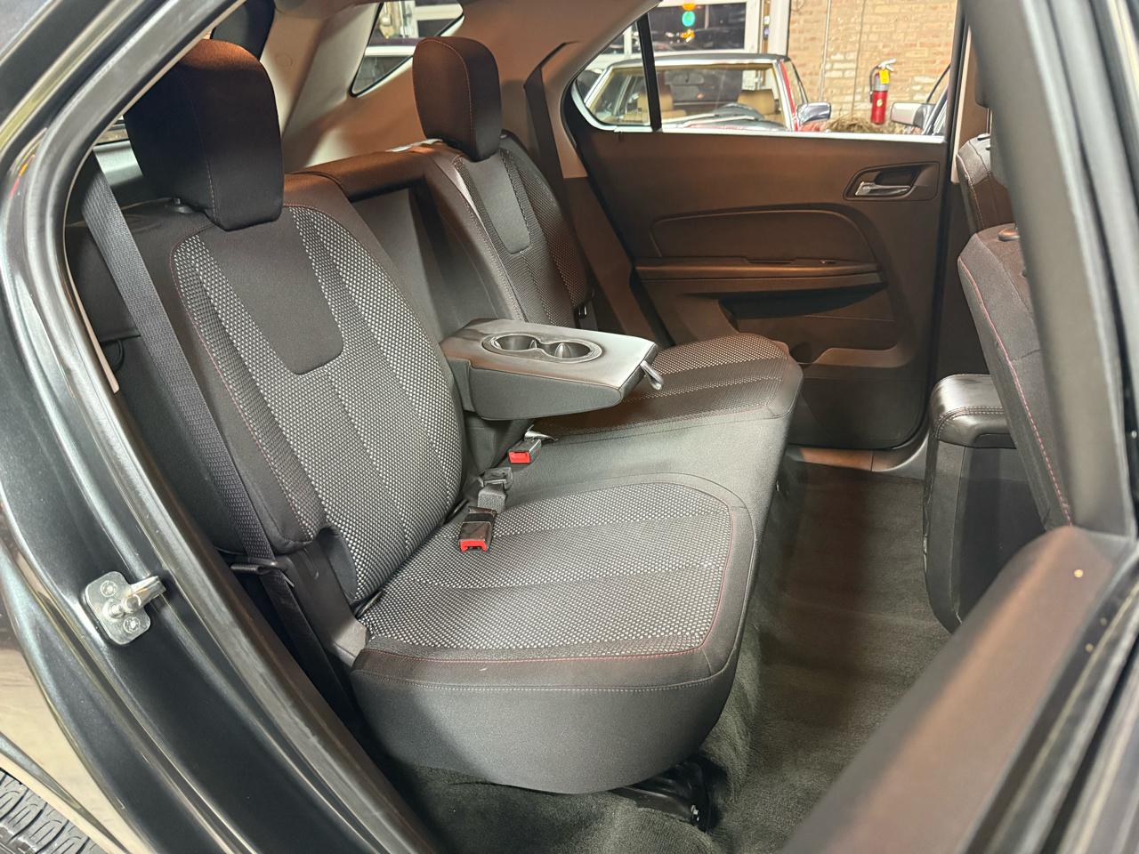 2017 CHEVROLET EQUINOX - Image 31