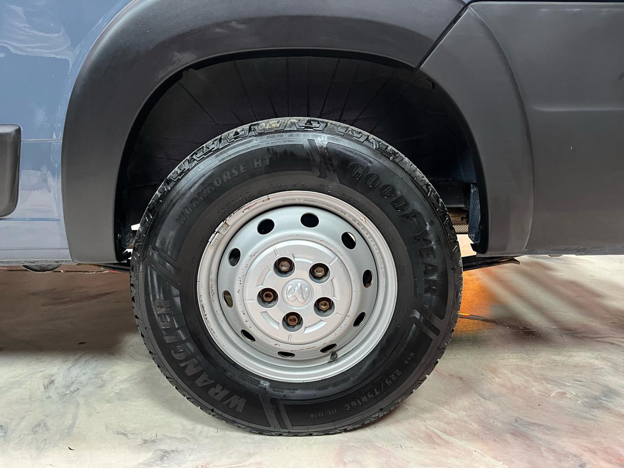 2019 RAM PROMASTER 2500 - Image 39