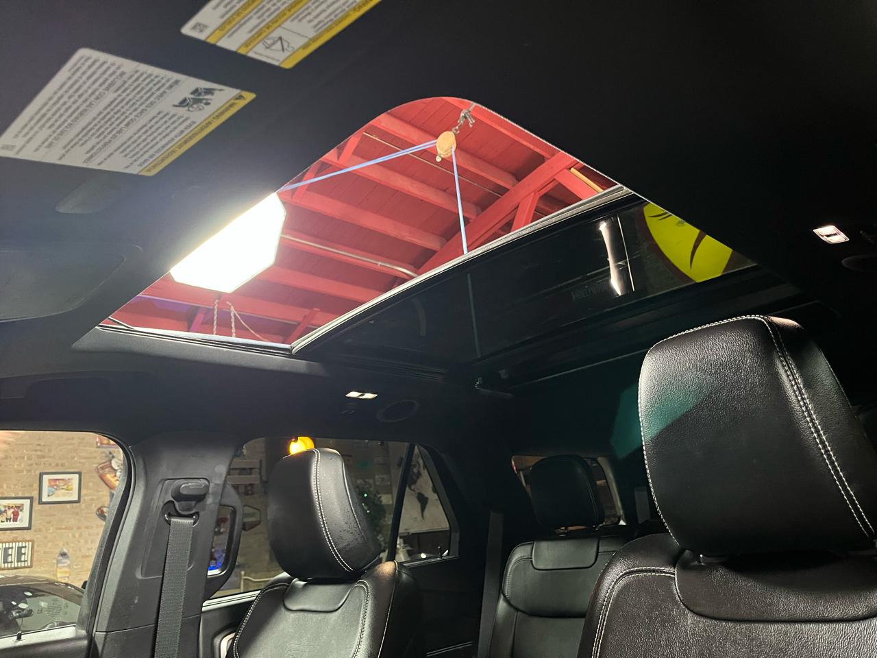 2020 FORD EXPLORER - Image 30