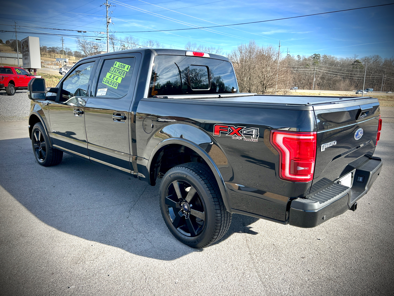Ford F-150 4WD SuperCrew 139" Lariat 2015
