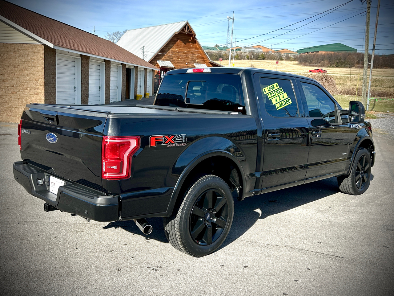 Ford F-150 4WD SuperCrew 139" Lariat 2015