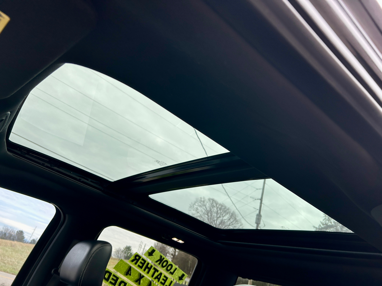 Ford F-150 4WD SuperCrew 139" Lariat 2015