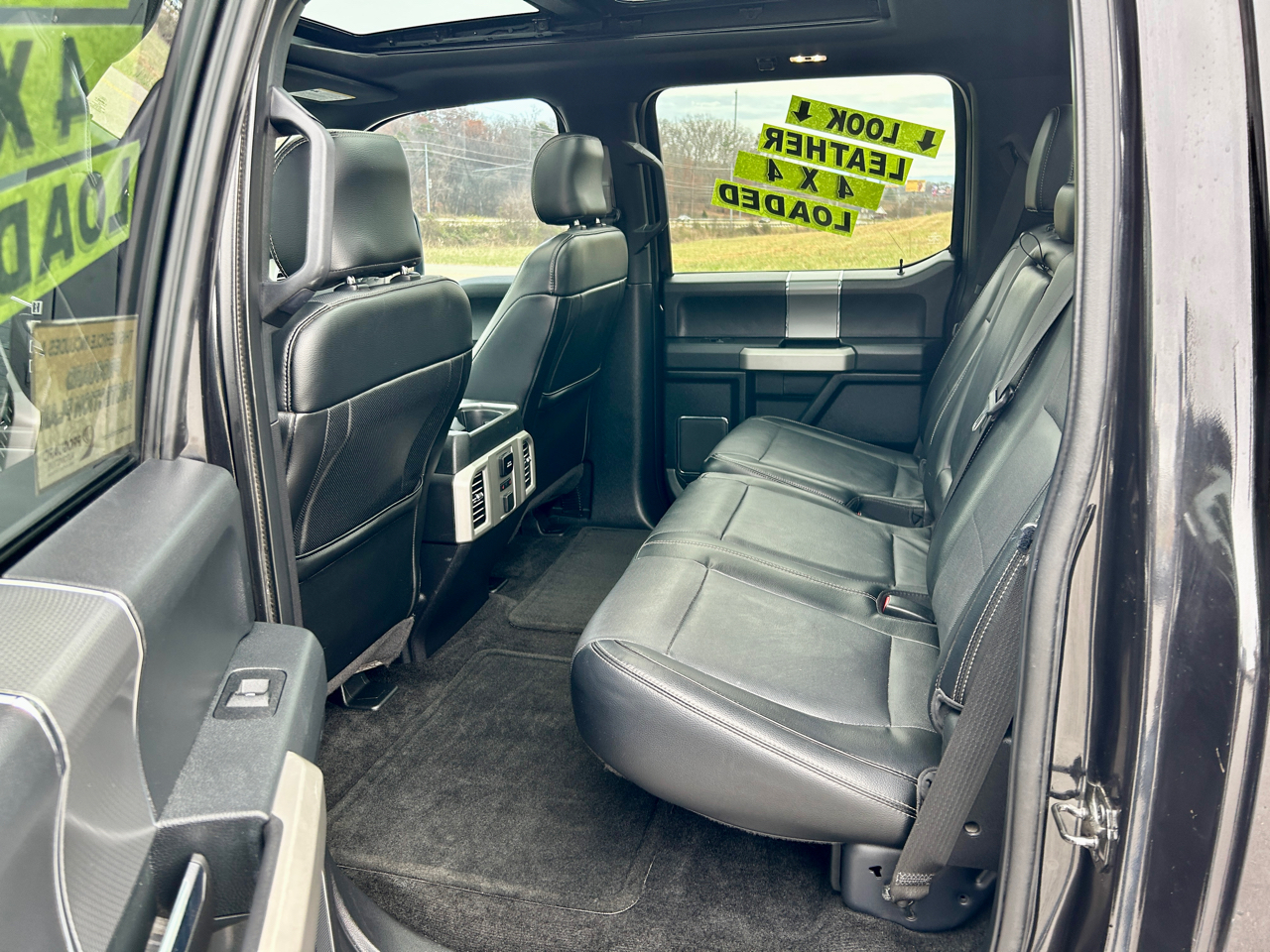 Ford F-150 4WD SuperCrew 139" Lariat 2015