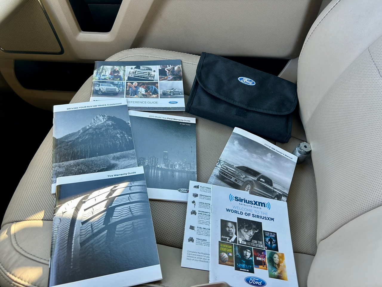 Ford F-150 4WD SuperCrew 139" Lariat 2015