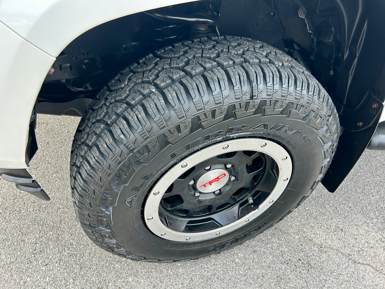 Toyota Tacoma 4WD Access Cab I4 MT (Natl) 2016