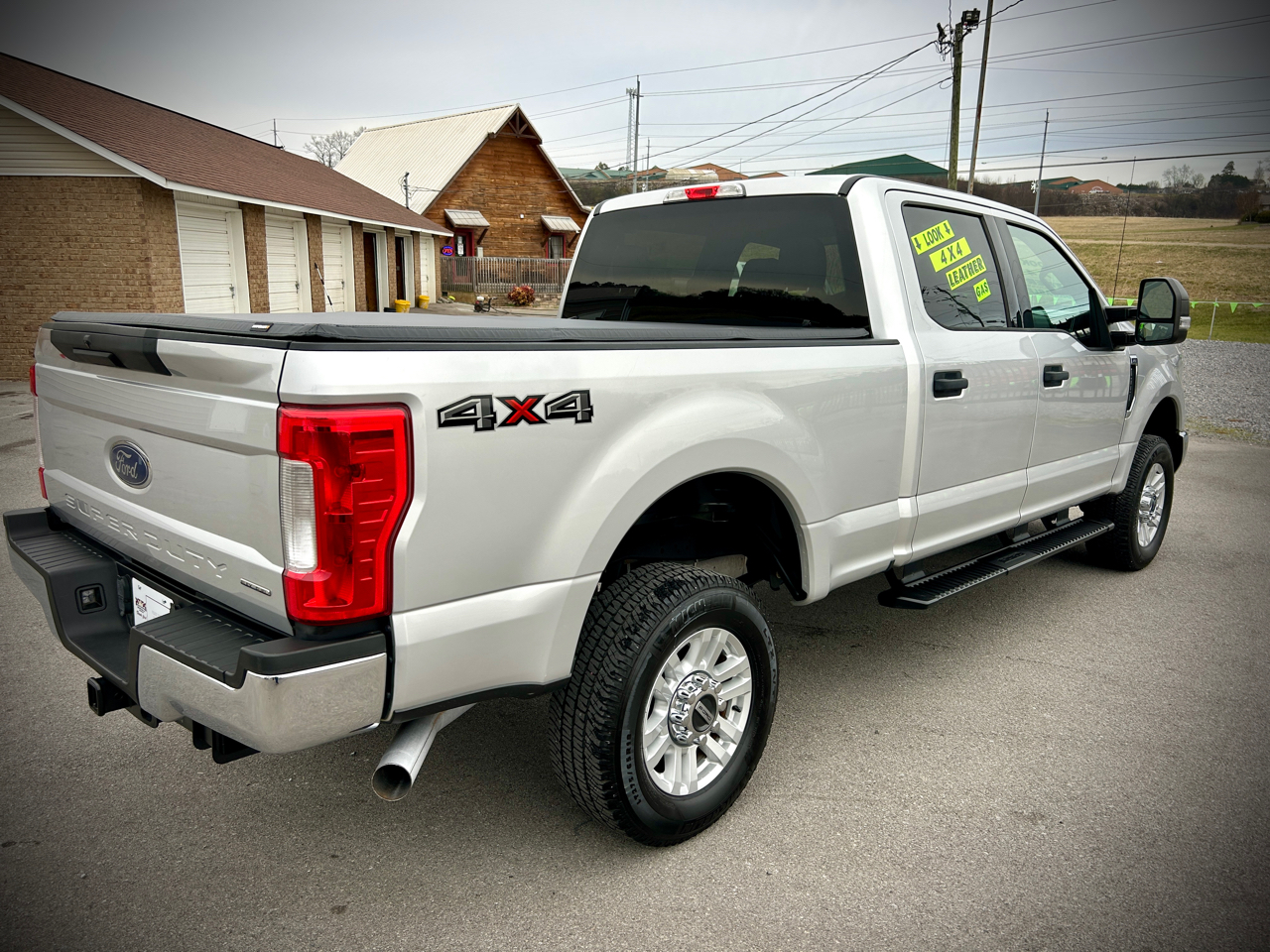Ford F-250 SD XLT Crew Cab SWB 4WD 2019