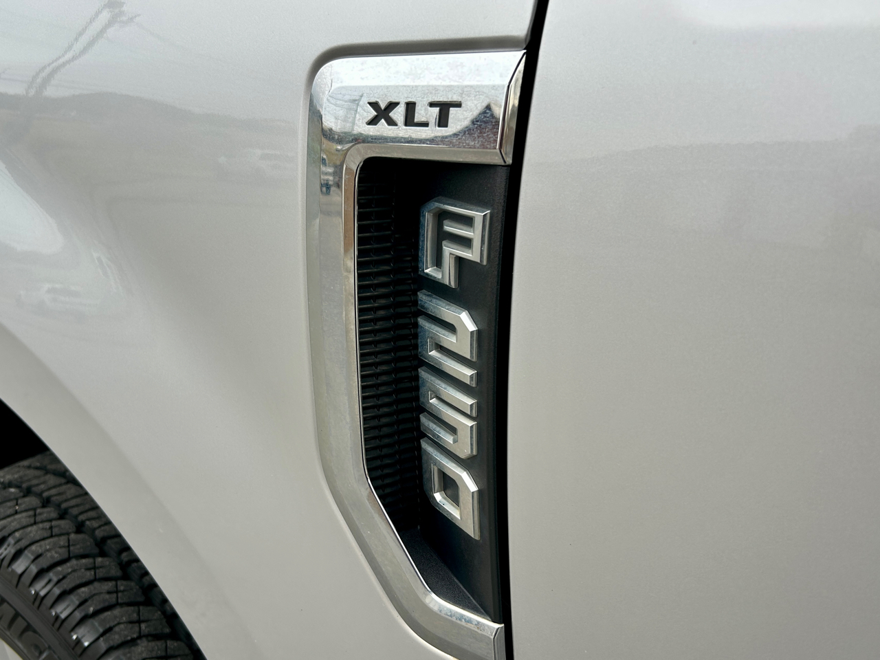 Ford F-250 SD XLT Crew Cab SWB 4WD 2019