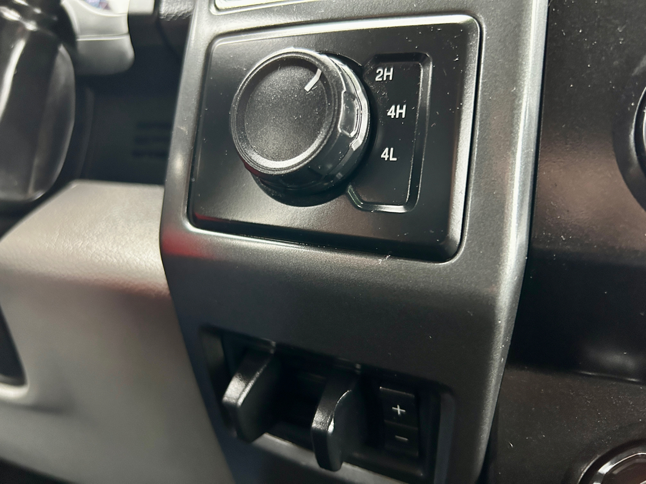 Ford F-250 SD XLT Crew Cab SWB 4WD 2019