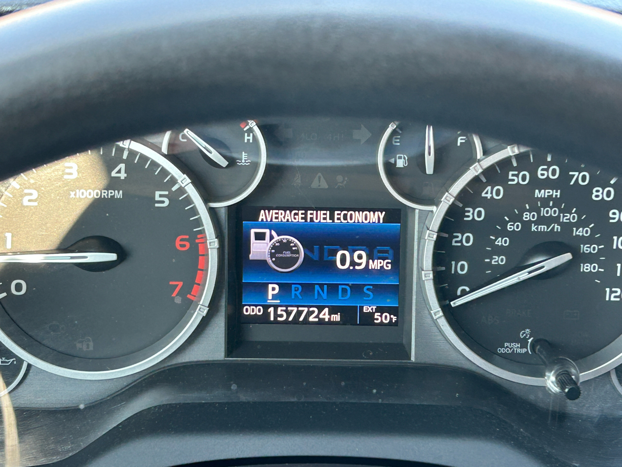 Toyota Tundra SR5 5.7L V8 FFV CrewMax 4WD 2016