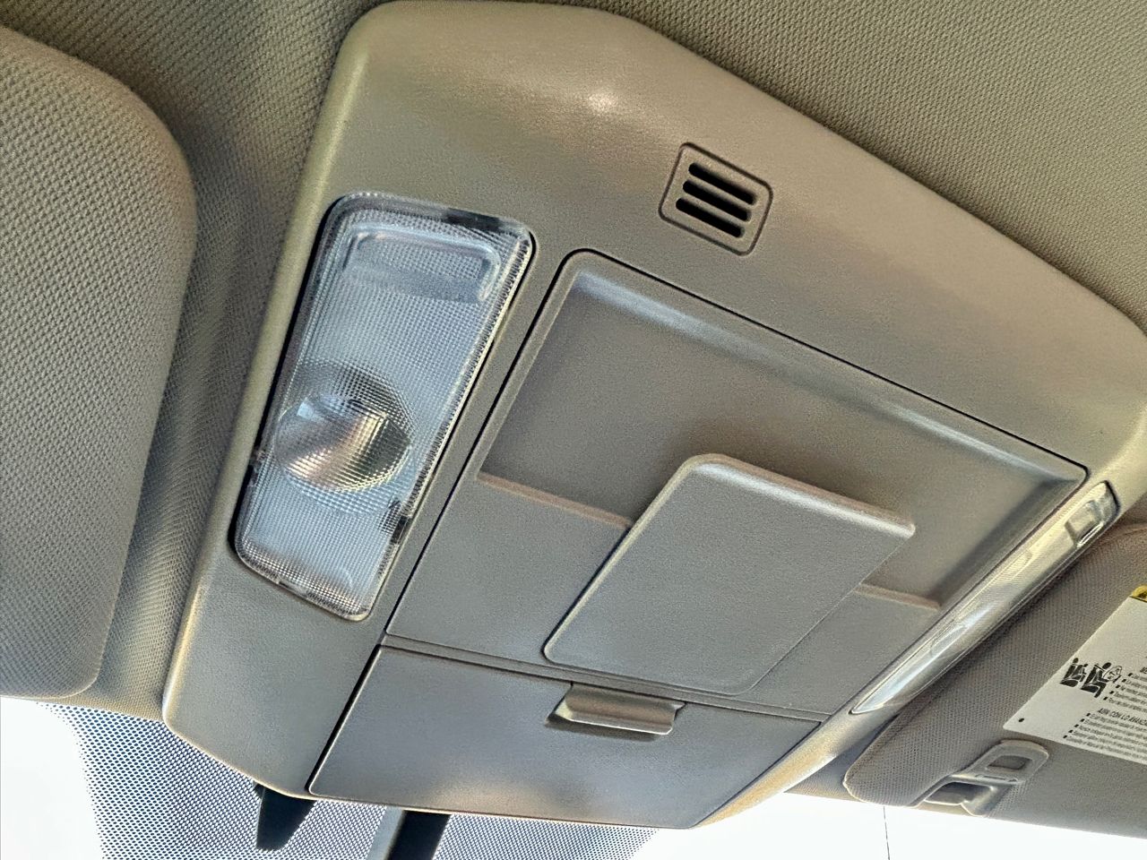 Toyota Tundra SR5 5.7L V8 FFV CrewMax 4WD 2016