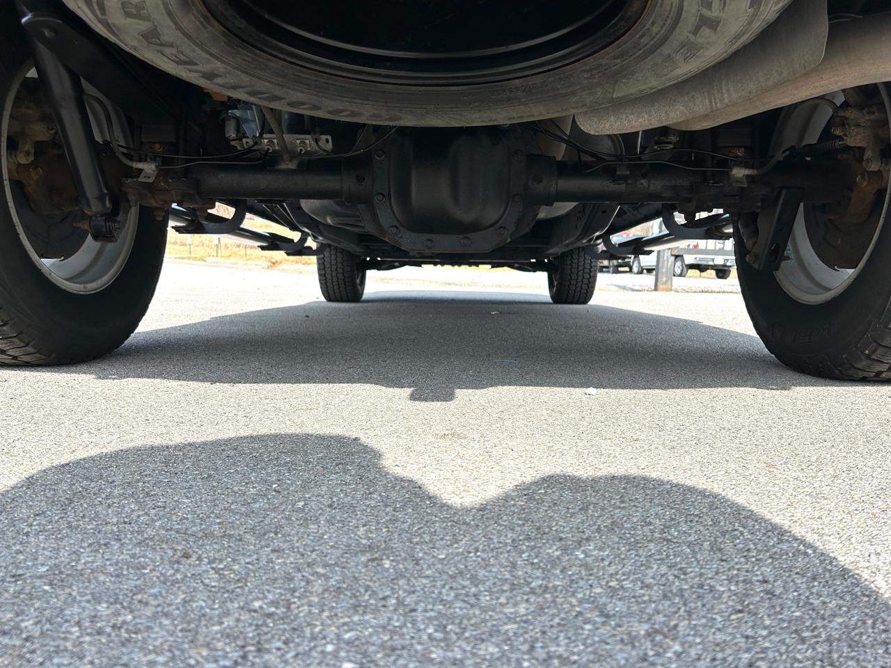 Ford F-150 4WD SuperCrew 145" Lariat 2017