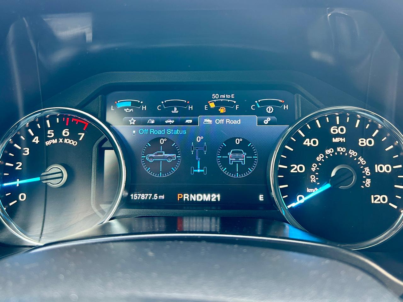 Ford F-150 4WD SuperCrew 145" Lariat 2017