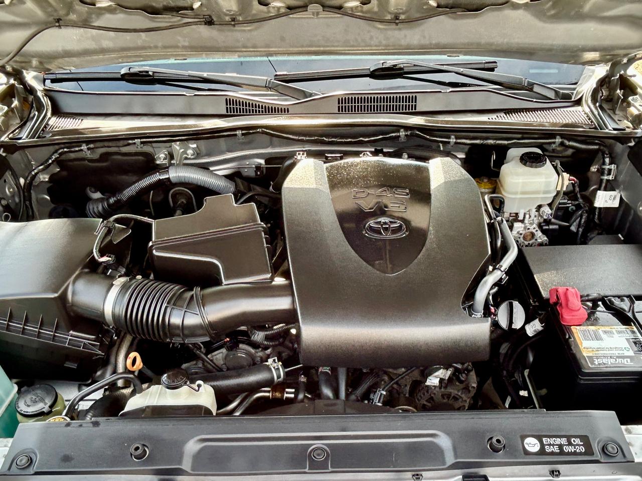 Toyota Tacoma 4WD Double Cab V6 AT TRD Off Road (Natl) 2017