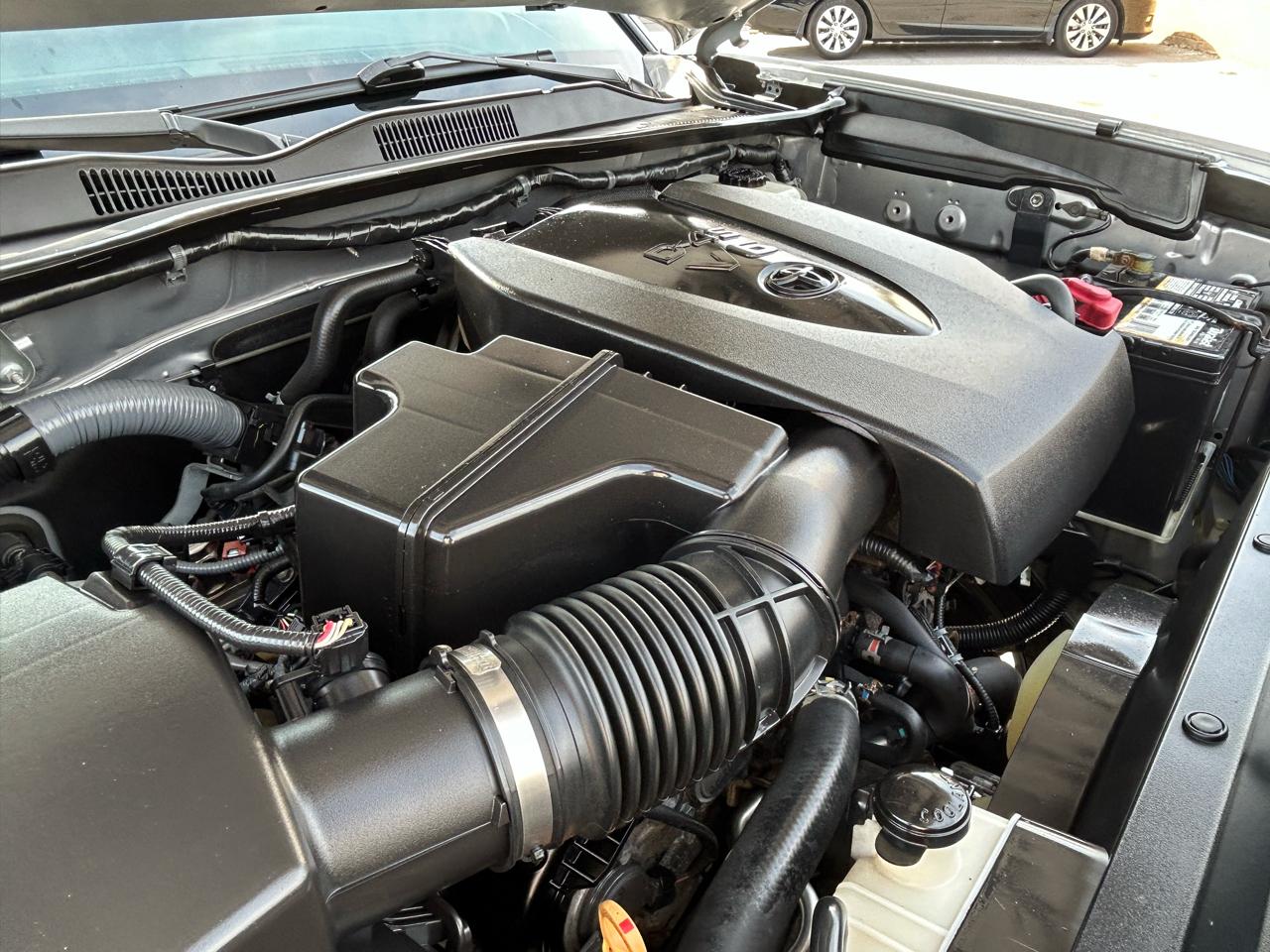 Toyota Tacoma 4WD Double Cab V6 AT TRD Off Road (Natl) 2017