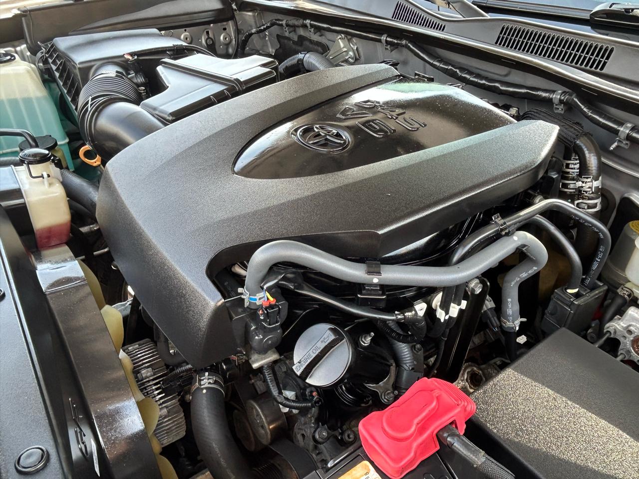 Toyota Tacoma 4WD Double Cab V6 AT TRD Off Road (Natl) 2017