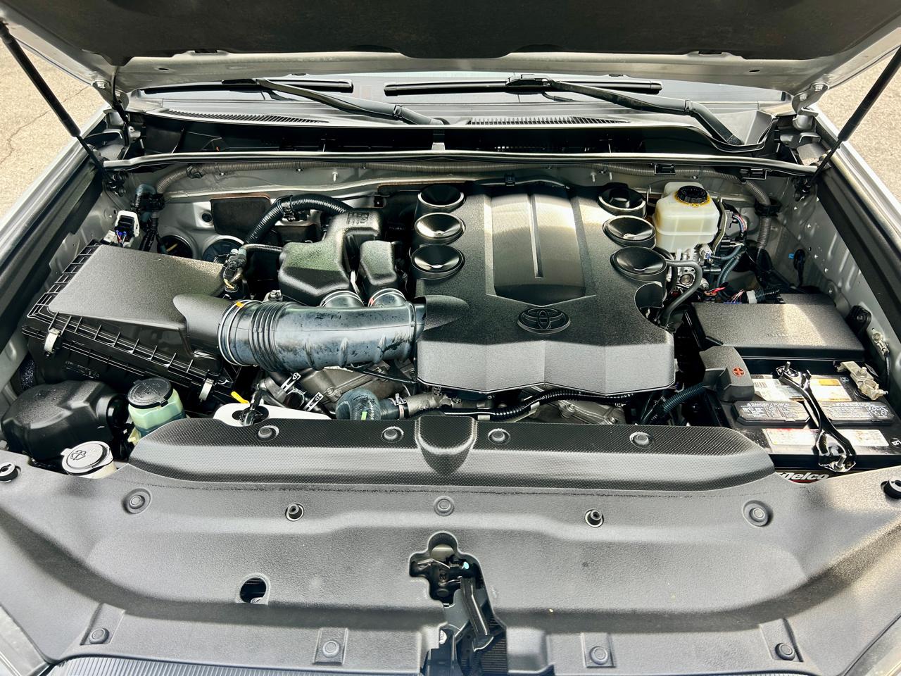 Toyota 4Runner SR5 4D SUV 4X4 V6 2016