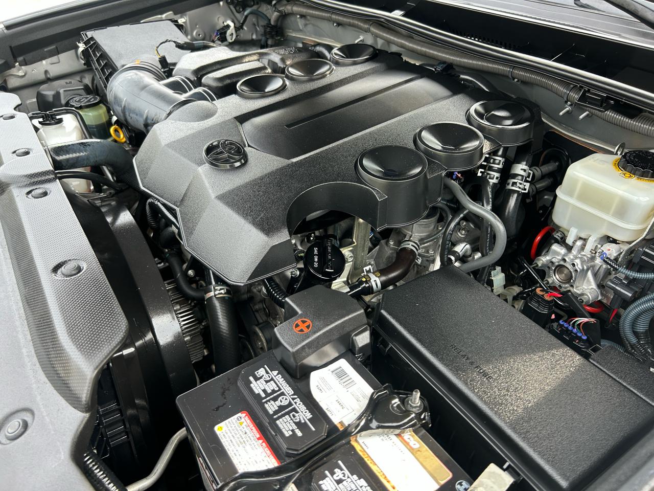 Toyota 4Runner SR5 4D SUV 4X4 V6 2016