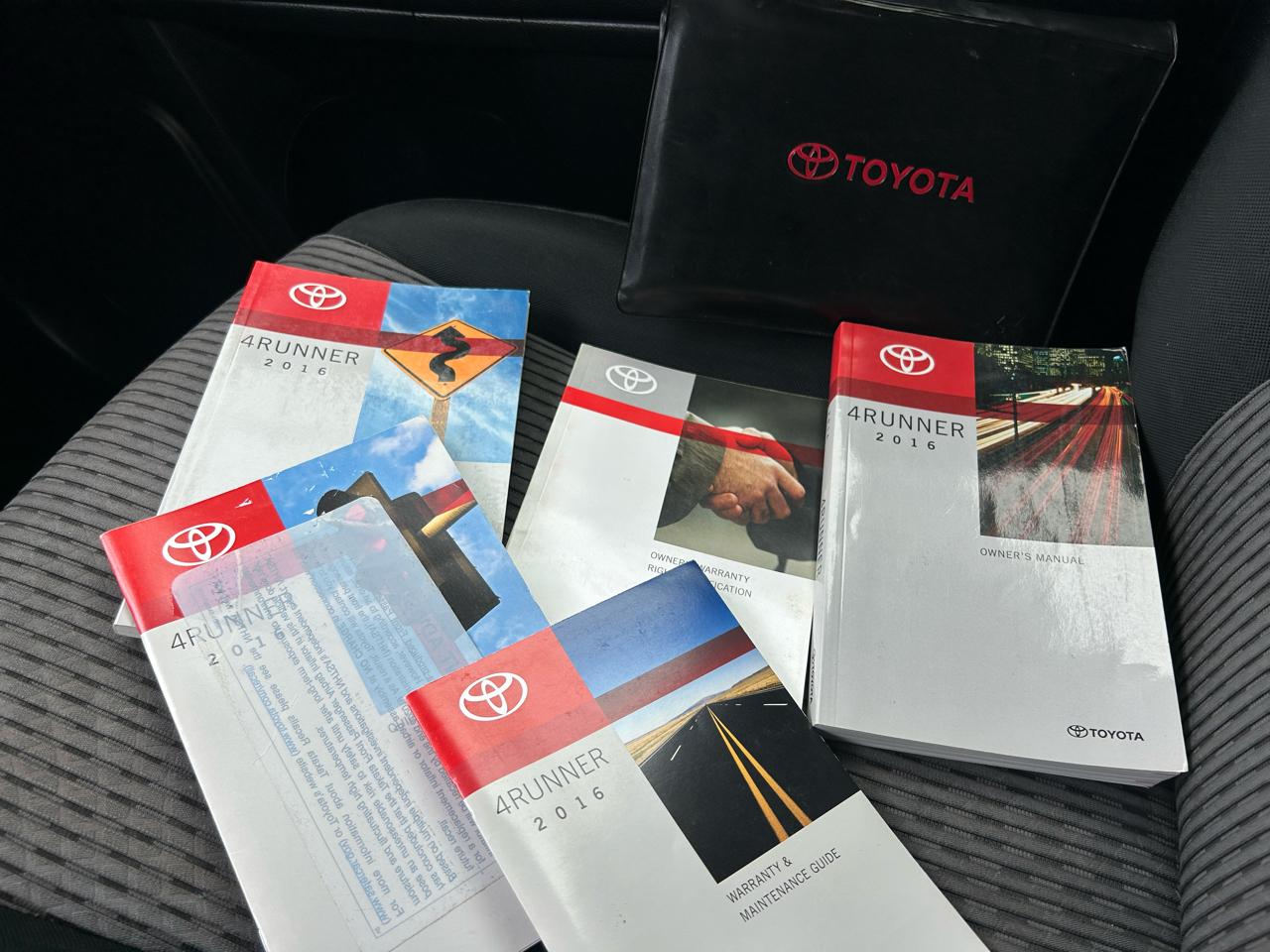 Toyota 4Runner SR5 4D SUV 4X4 V6 2016