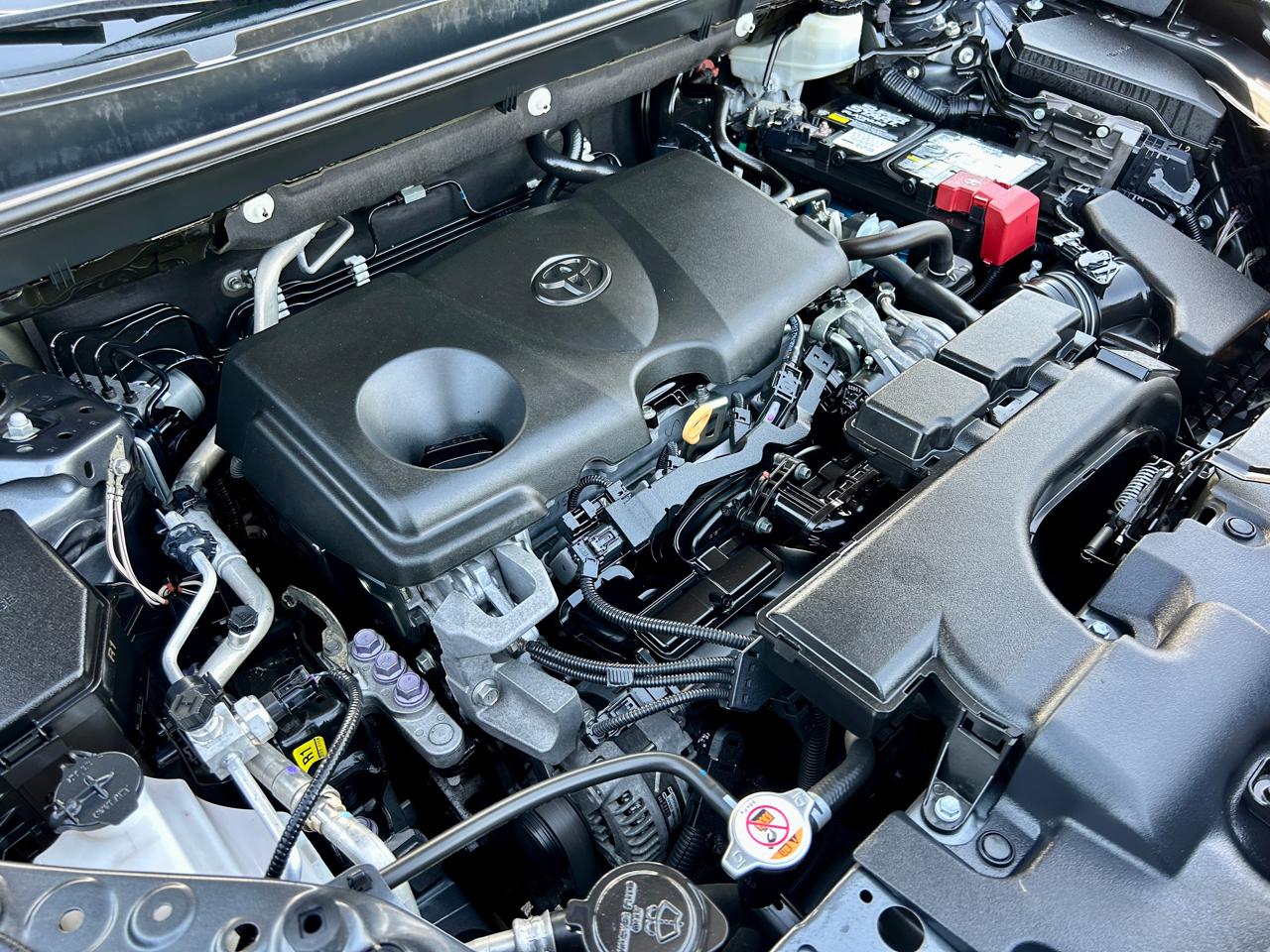 Toyota RAV4 XLE 2021