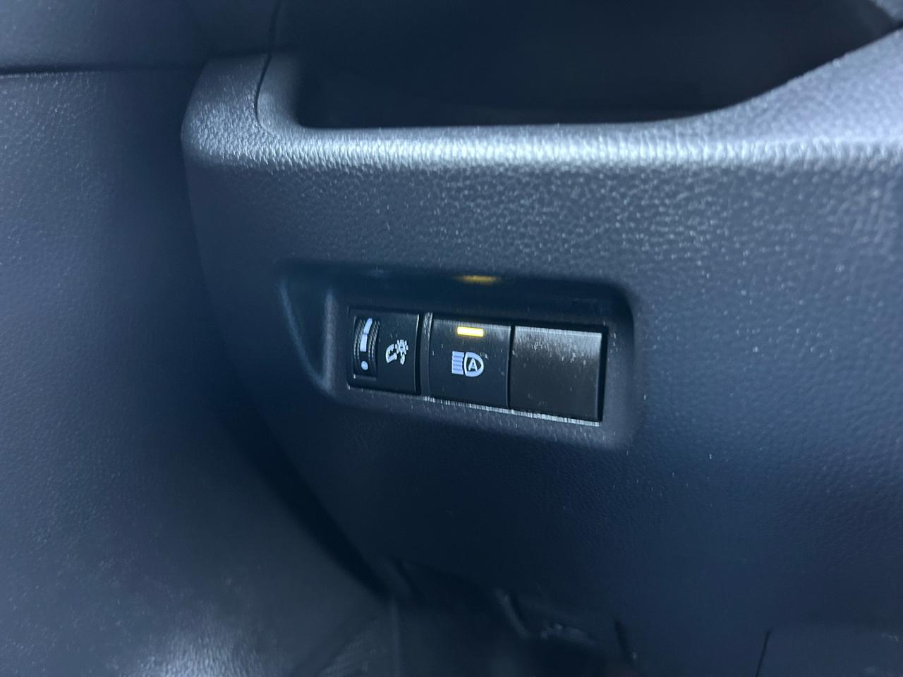 Toyota RAV4 XLE 2021