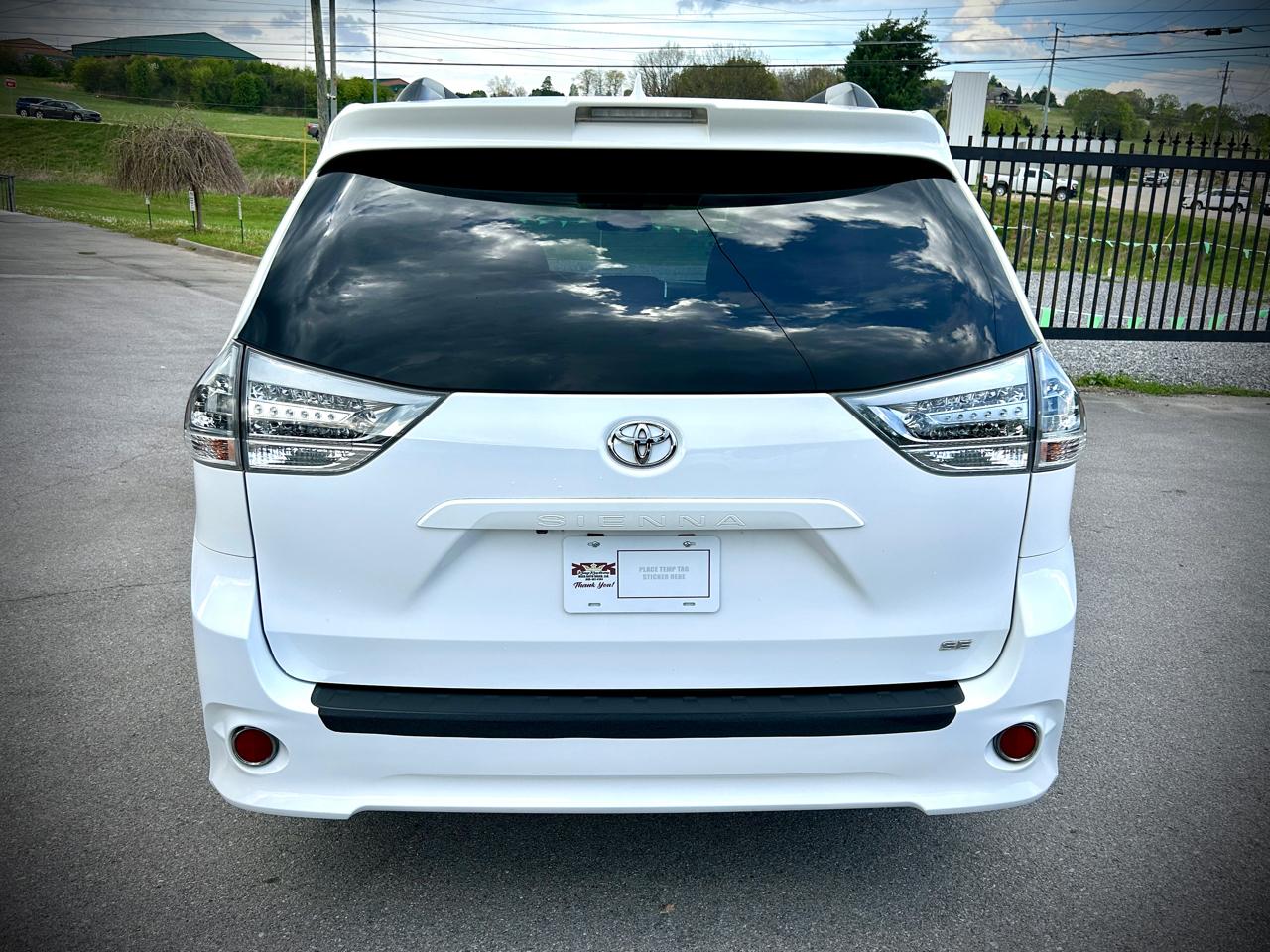 Toyota Sienna SE 8-Passenger 2018