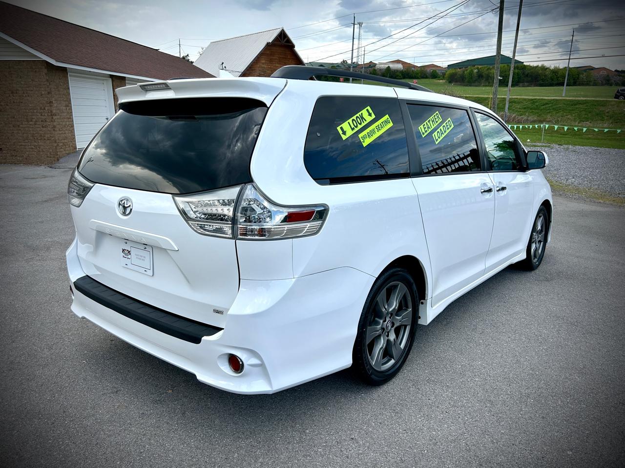 Toyota Sienna SE 8-Passenger 2018