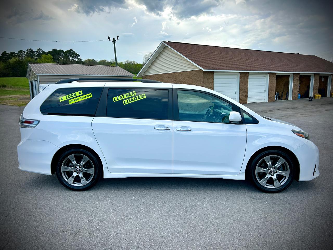 Toyota Sienna SE 8-Passenger 2018