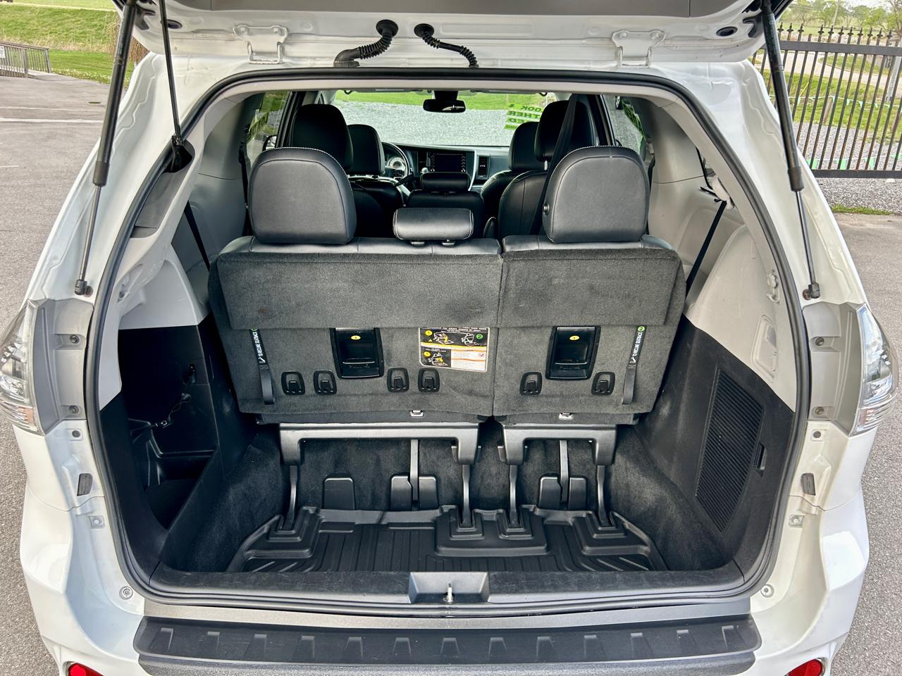 Toyota Sienna SE 8-Passenger 2018