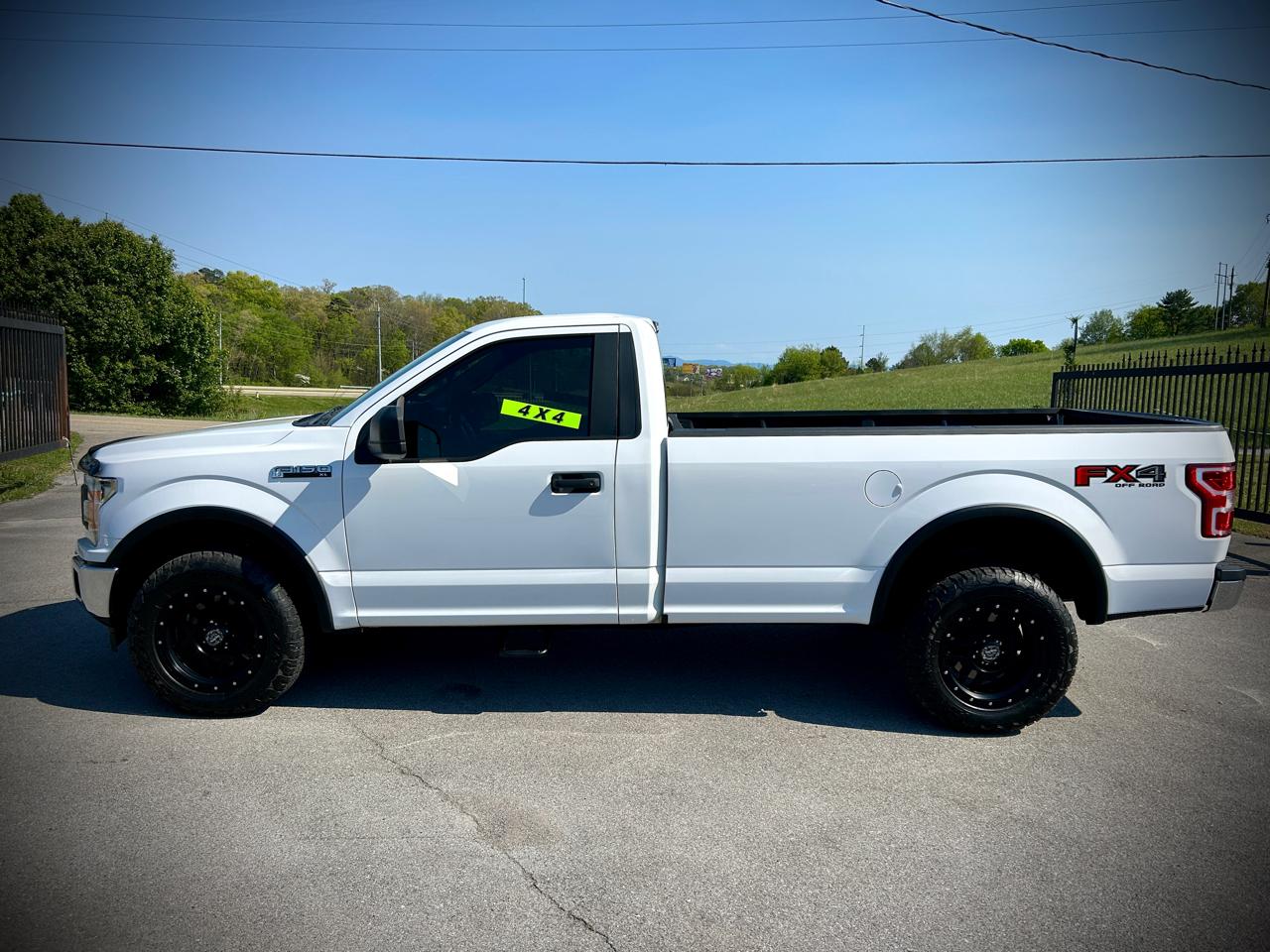 Ford F-150 4WD Reg Cab 145" XL 2020