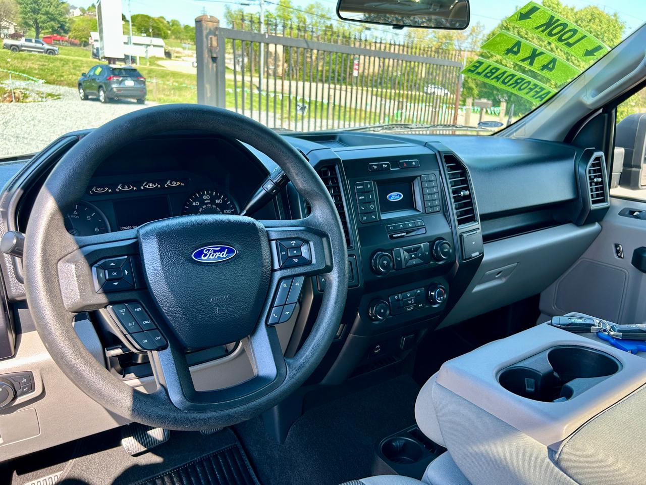 Ford F-150 4WD Reg Cab 145" XL 2020