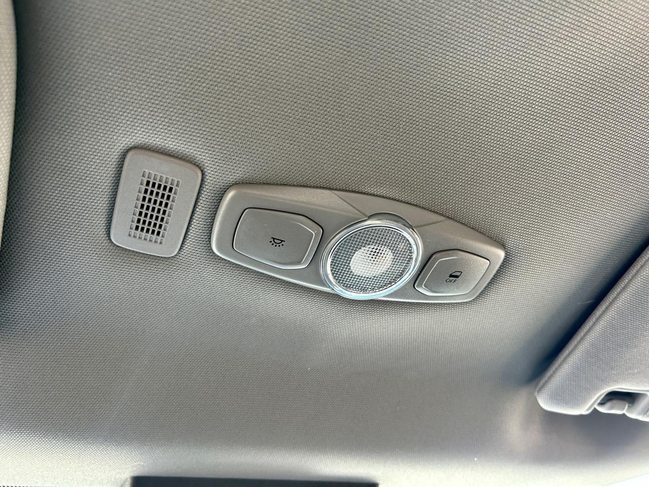 Ford F-150 4WD Reg Cab 145" XL 2020