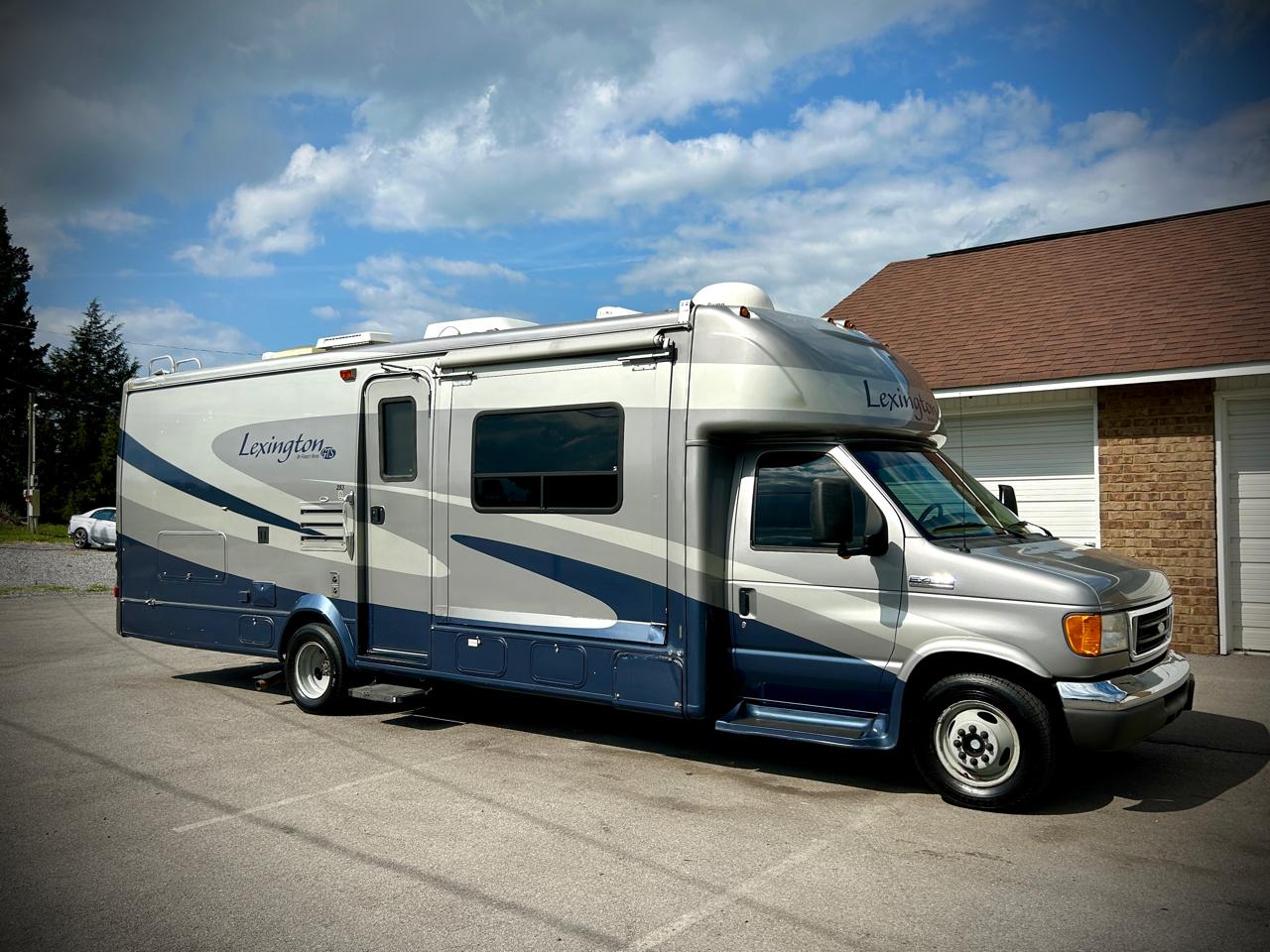 Ford Econoline E-450 2007