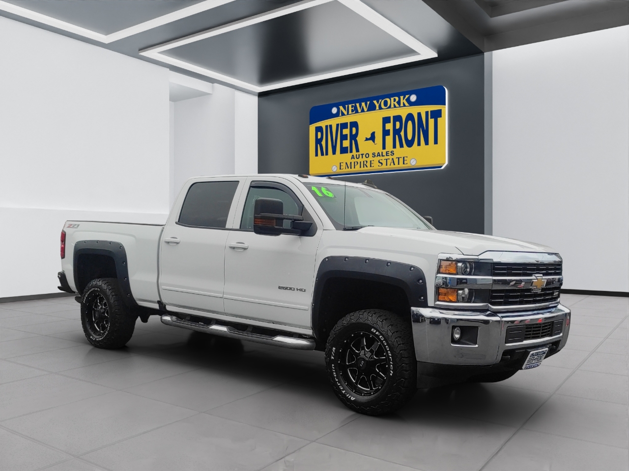 2016 Chevrolet Silverado 2500HD 4WD Crew Cab 153.7" LT