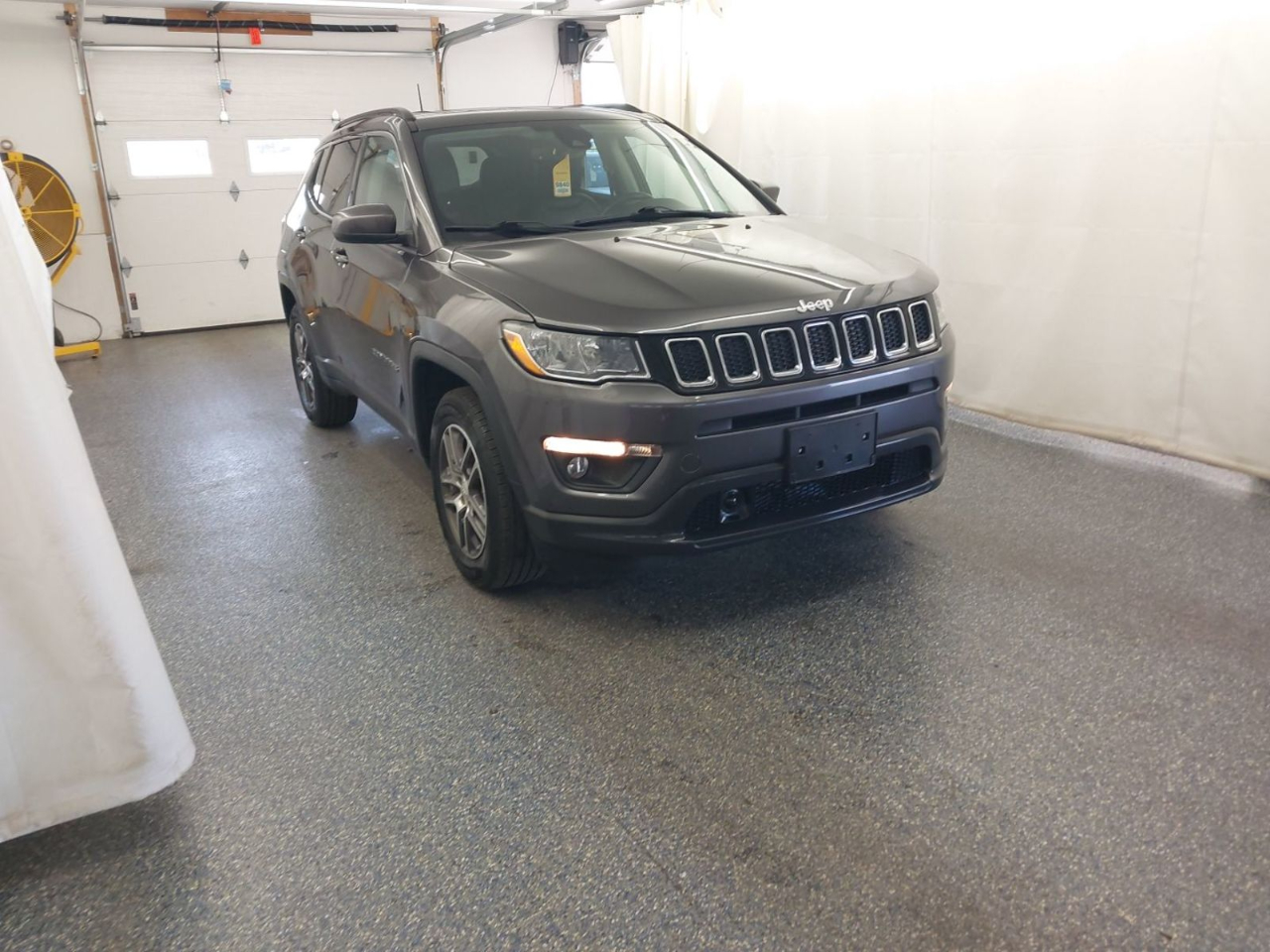 2020 Jeep Compass Latitude w/Sun/Safety Pkg 4x4