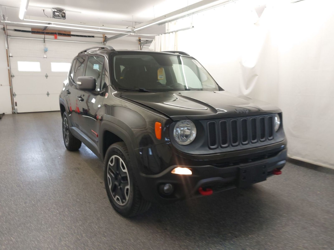 2015 Jeep Renegade 4WD 4dr Trailhawk