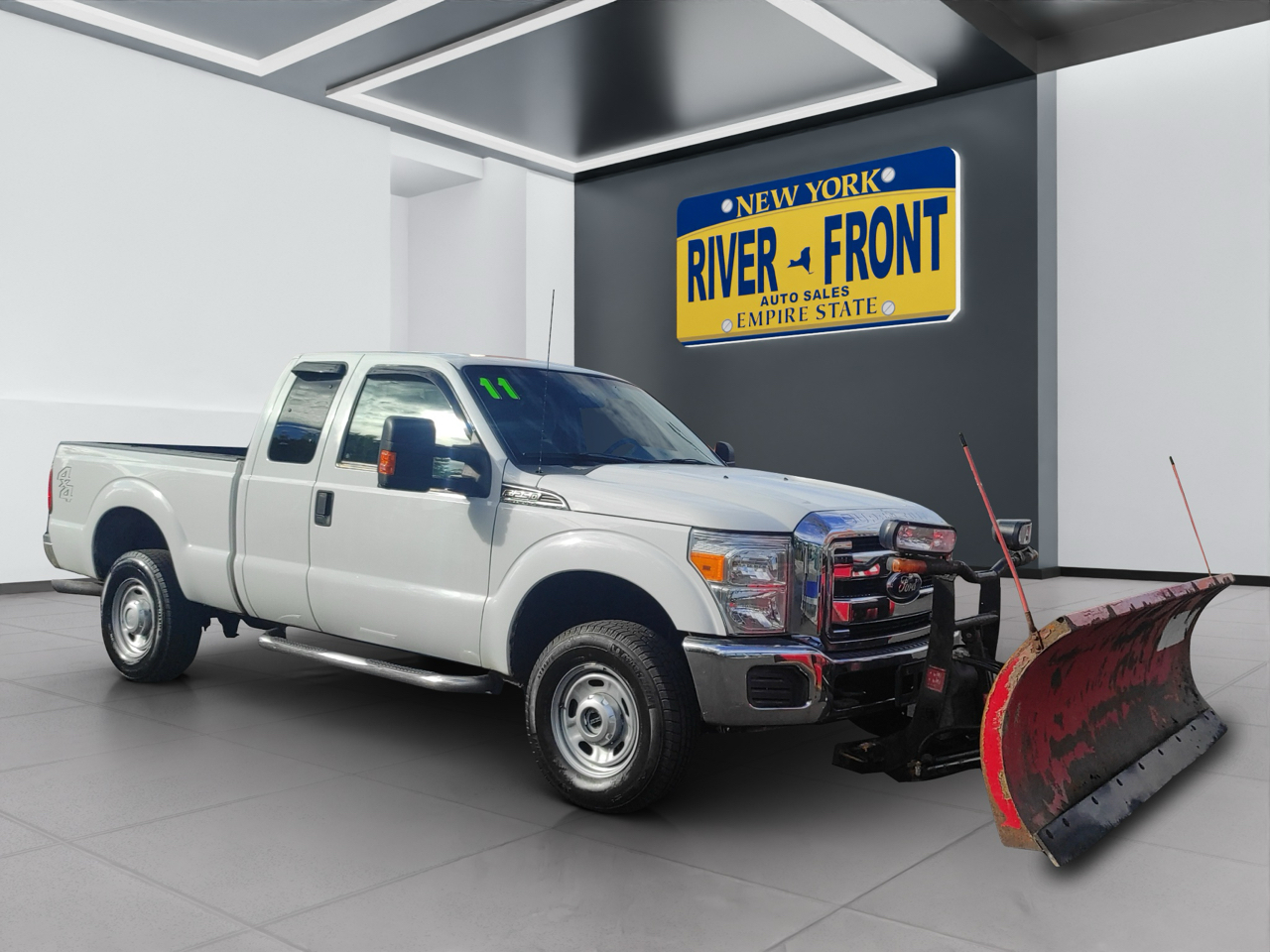 2011 Ford Super Duty F-250 SRW 4WD SuperCab 142" XL