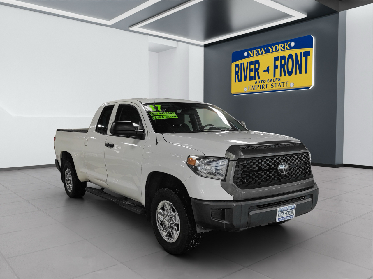 2018 Toyota Tundra 2WD SR Double Cab 6.5' Bed 4.6L (Natl)