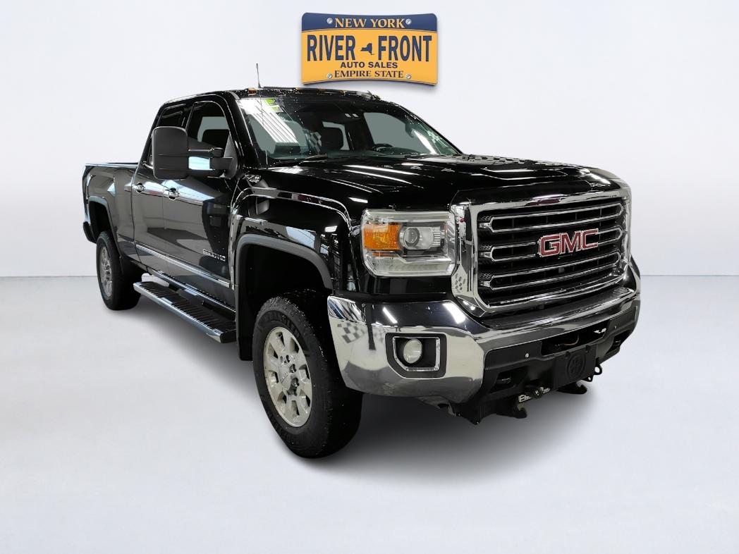 2015 GMC Sierra 2500HD 4WD Double Cab 144.2" SLT