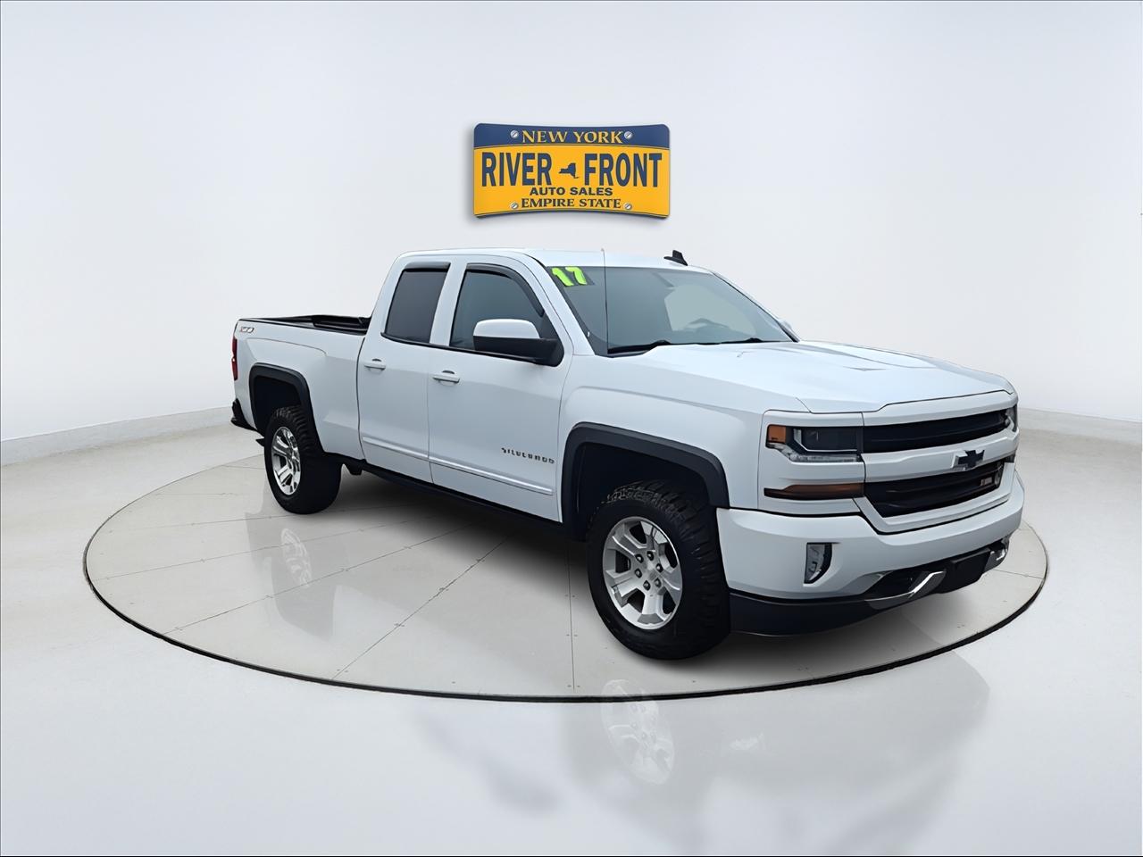 2017 Chevrolet Silverado 1500 4WD Double Cab 143.5" LT w/2LT