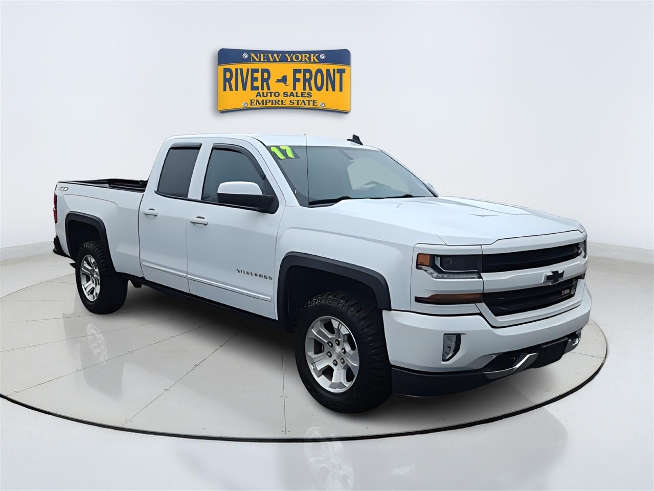 2017 Chevrolet Silverado 1500 4WD Double Cab 143.5" LT w/2LT