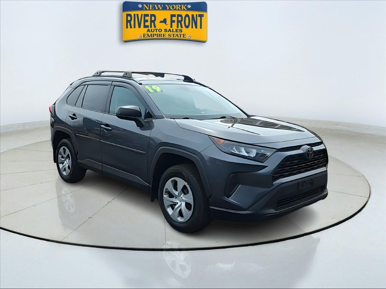 2019 Toyota RAV4 LE AWD (Natl)