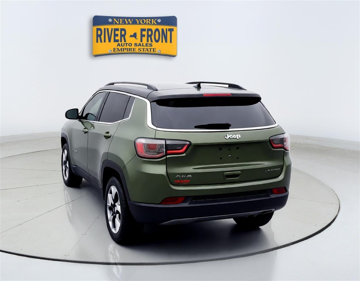 Jeep Compass photo 6