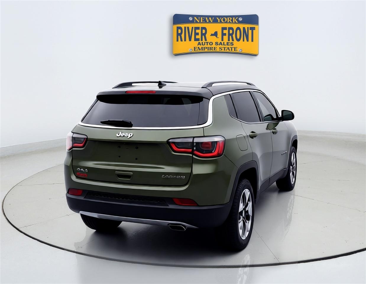 Jeep Compass photo 7