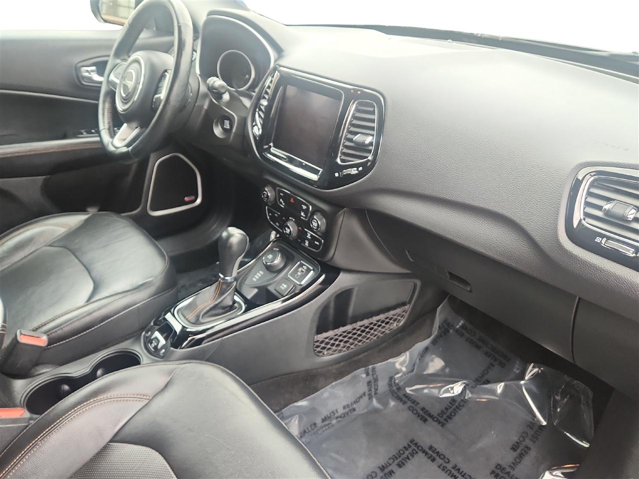 Jeep Compass photo 22