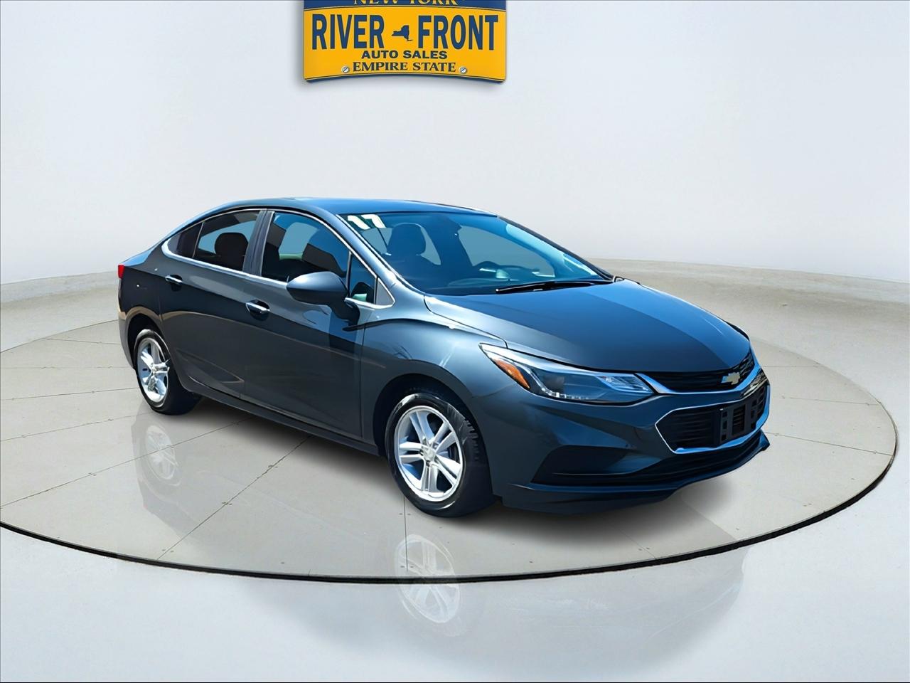 2017 Chevrolet Cruze 4dr Sdn 1.4L LT w/1SD