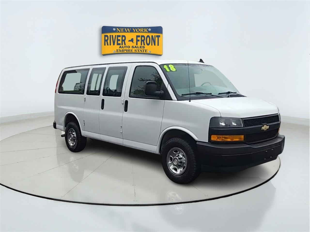 2018 Chevrolet Express Cargo Van RWD 2500 135"