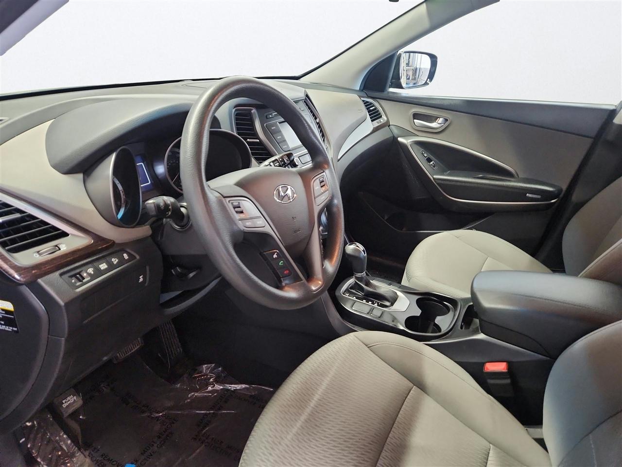 Hyundai Santa Fe Sport photo 9