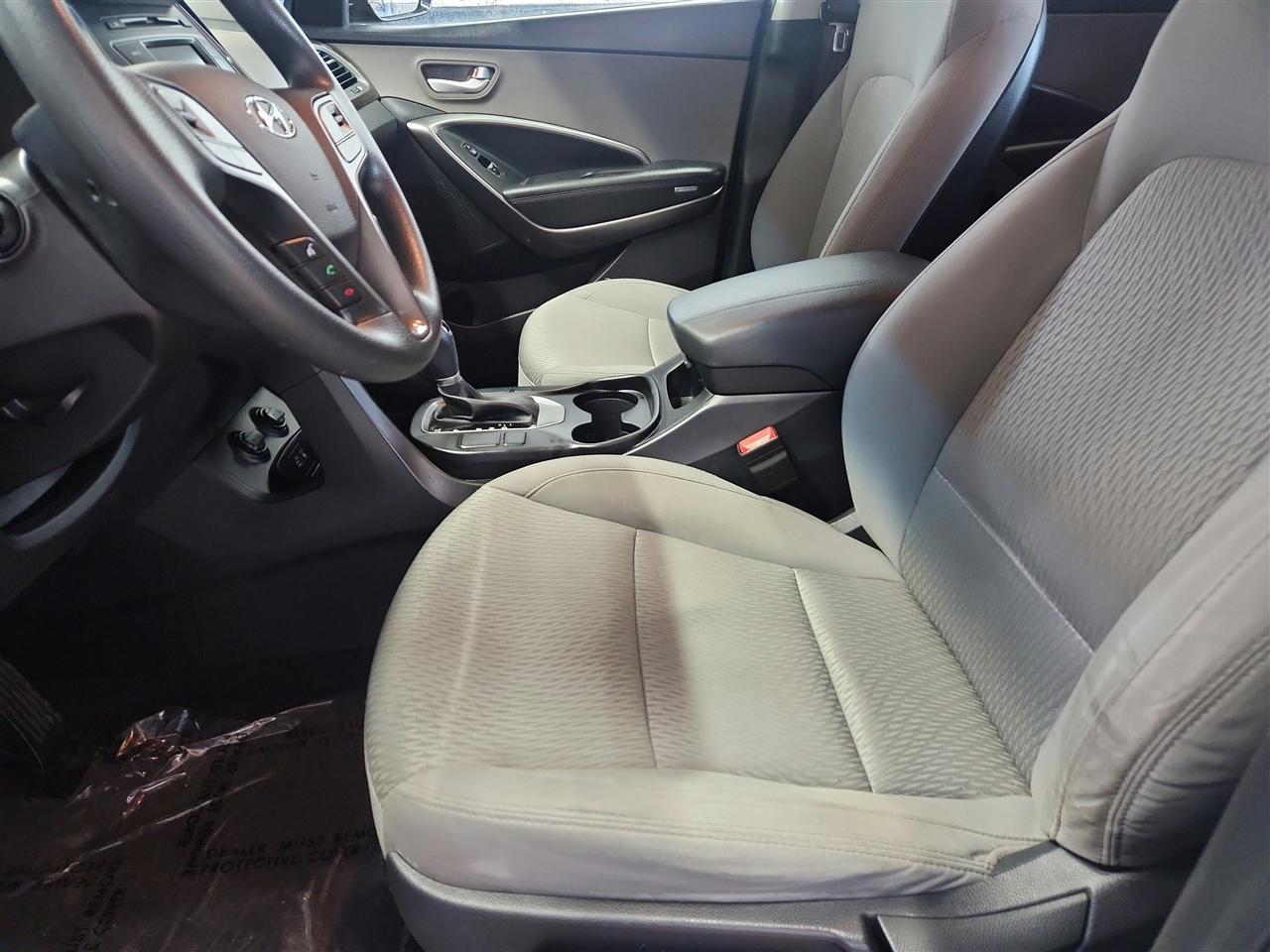 Hyundai Santa Fe Sport photo 10