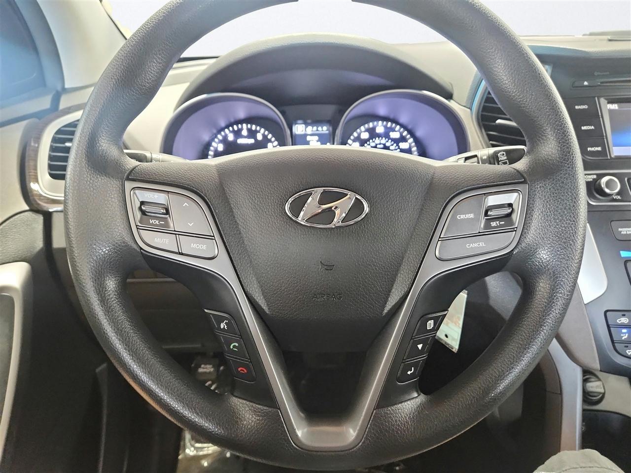 Hyundai Santa Fe Sport photo 12
