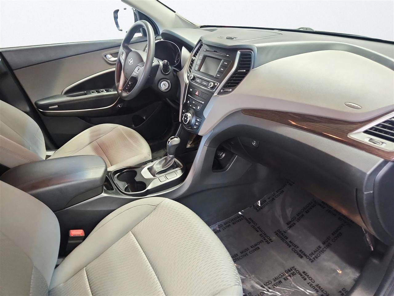 Hyundai Santa Fe Sport photo 19